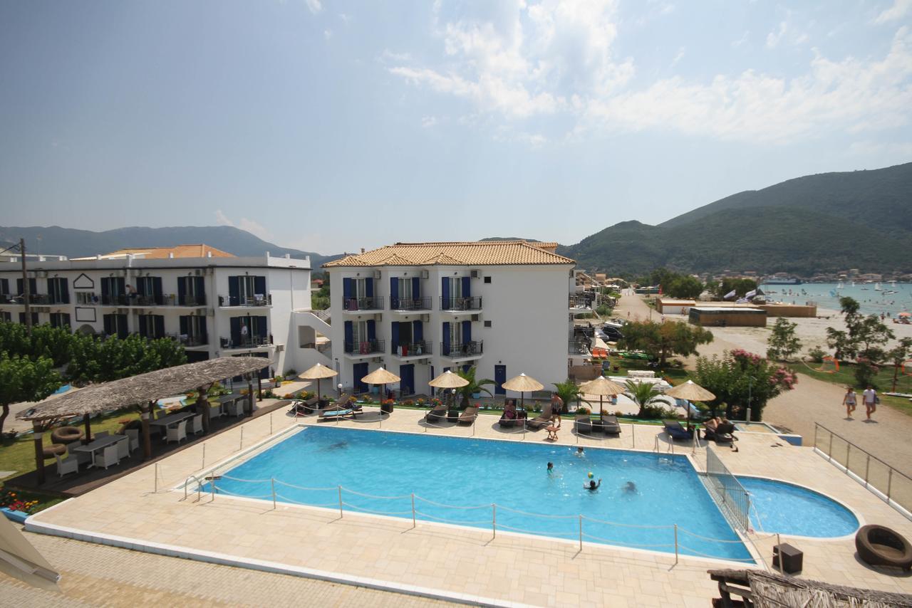 Surf Hotel Vassiliki Esterno foto