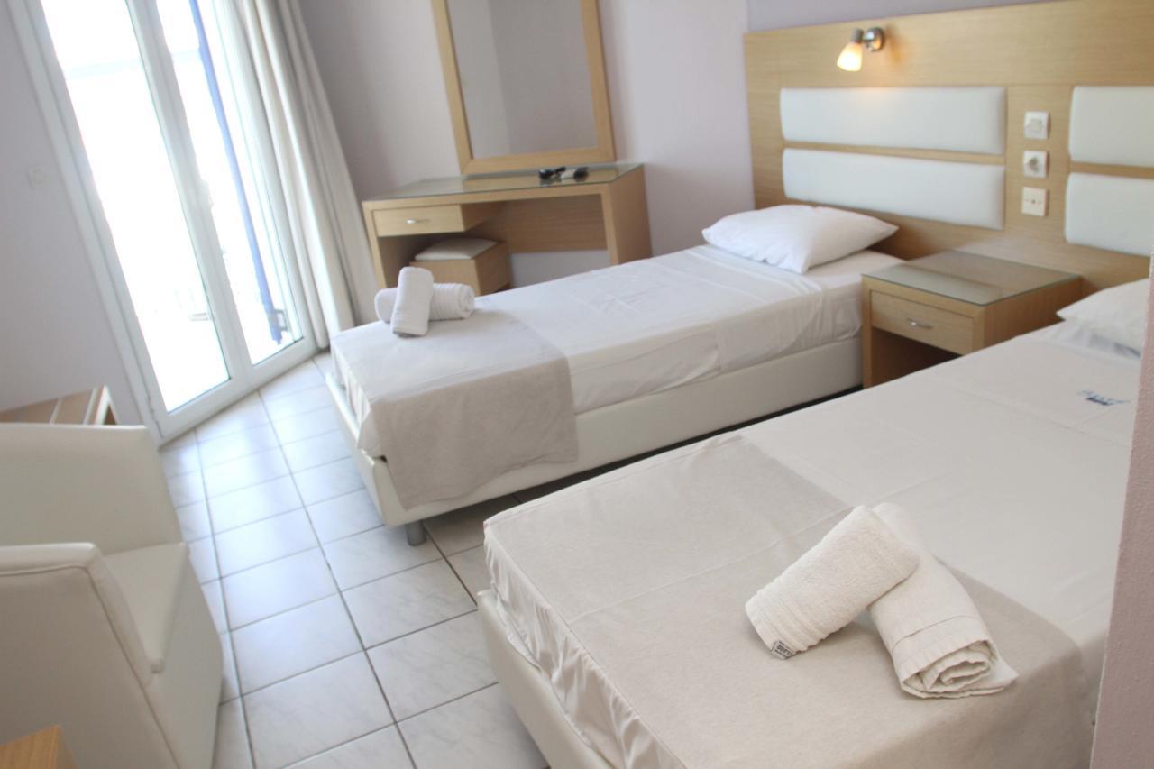 Surf Hotel Vassiliki Esterno foto