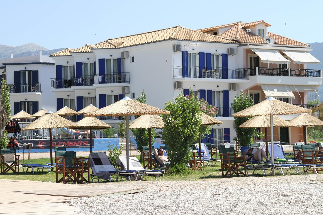 Surf Hotel Vassiliki Esterno foto