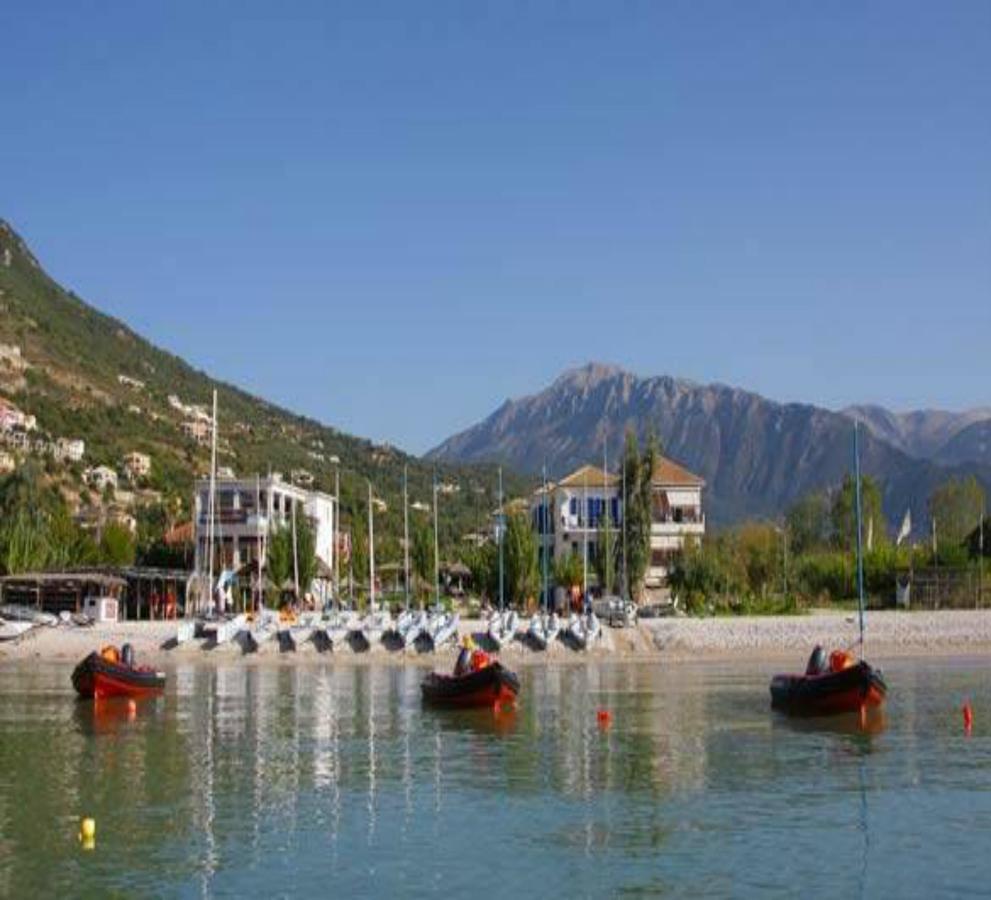 Surf Hotel Vassiliki Esterno foto