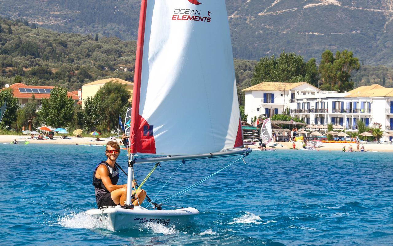 Surf Hotel Vassiliki Esterno foto